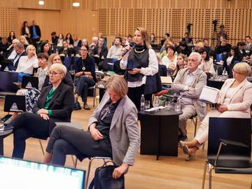 Namestnica varuha dr. Dijana Možina Zupanc na predsedničinem forumu