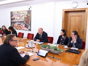 Namestnik varuha v državnem zboru Namestnik varuha v državnem zboru